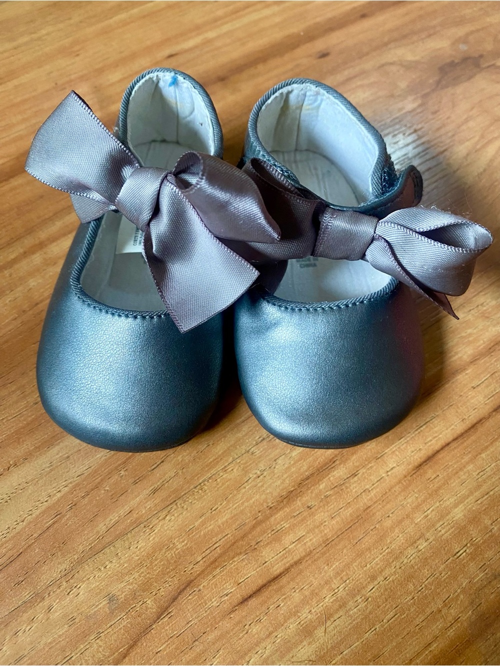 Mayoral Shimmery Gray Satin Bow Mary Jane Baby Shoes